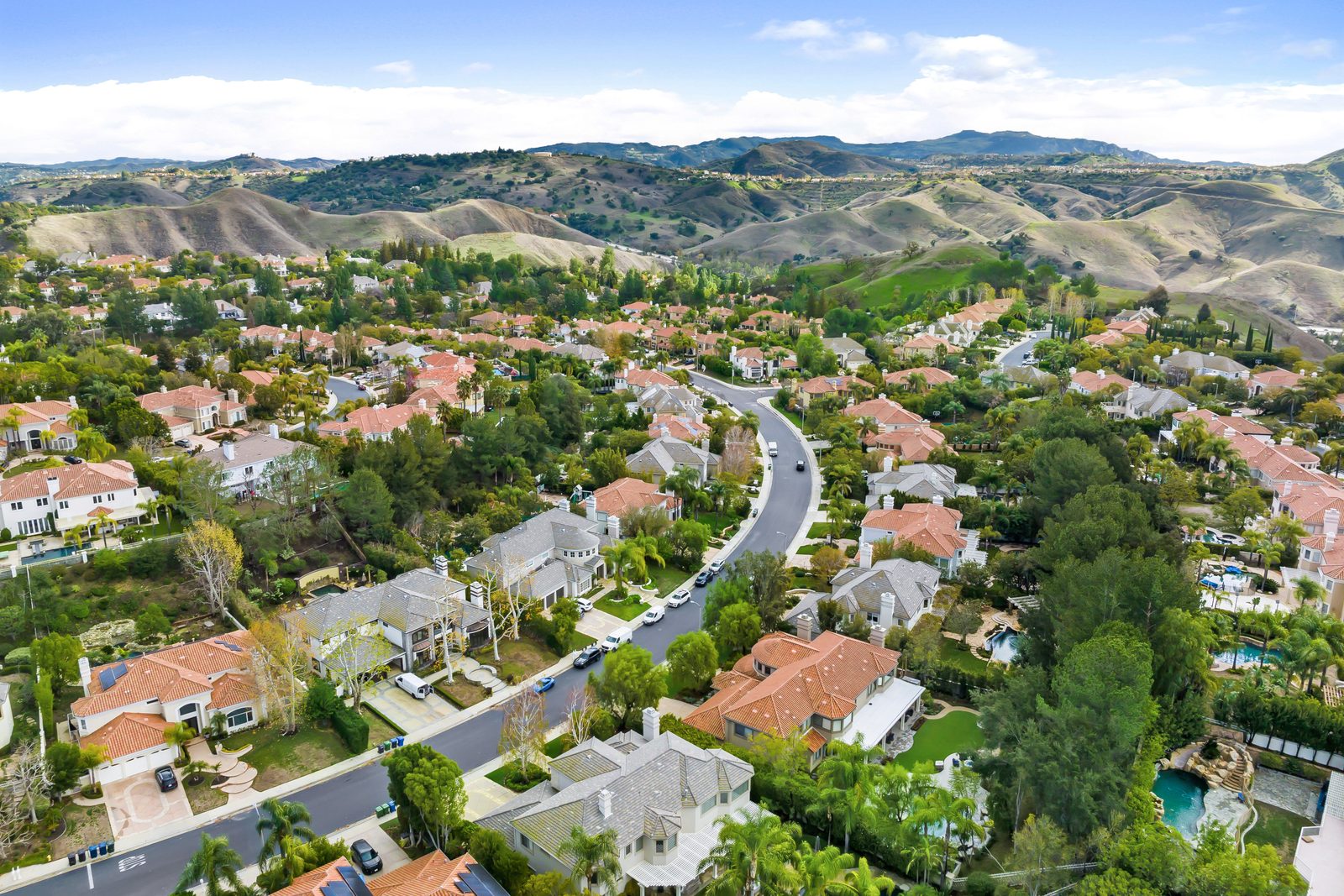 Calabasas, California — protected by AIG Security